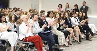 Cei 114 absolvenți cu media 10 la Bacalaureat au fost premiați la Gala excelenței