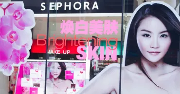 Brandurile de cosmetice din Italia, suspectate de manipularea publicului infantil