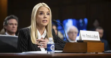 Генерального прокурора США вызвали для дачи показаний по делу Эпштейна