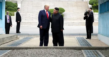 Трамп сообщил о планах встретиться с Ким Чен Ыном