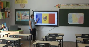 Учителей из других районов привлекают в школы Гагаузии из-за нехватки кадров