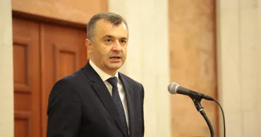 Кику: Пока алайбы и кузины Майи получают миллионы, денег учителям не будет