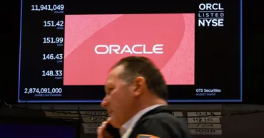 Oracle concediază până la 30.000 de angajați pe fondul scăderii acțiunilor cu 25%