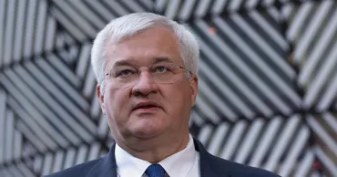 Ucraina solicită UE să intervină ca mediator pentru încheierea unui „armistițiu aeroportuar” cu Rusia