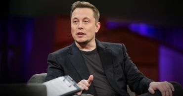 Компания Tesla вскоре может начать производство сверхдешёвого аккумулятора для электромобилей.