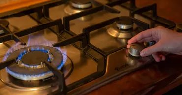Pregătiri pentru iarnă: Energocom rezervă capacități de transport pentru sezonul rece