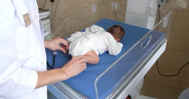 Cezariana, tot mai frecventă în R. Moldova. Medicii explică rata ridicată