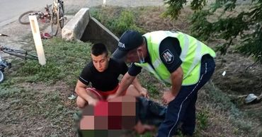 В Кантемирском районе спасли от утопления мужчину, упавшего с моста.