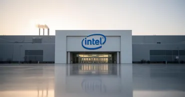 Intel s-a asociat cu SpaceX, xAI și Tesla pentru a crea cea mai puternică producție de cipuri TeraFab