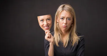 Studiu: Oamenii tind să exagereze emoțiile negative ale altora
