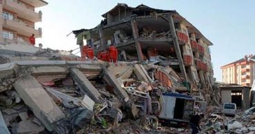 При землетрясении в Иране пострадало более 500 человек.