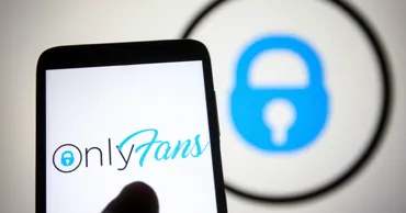 На OnlyFans-моделей начали подавать в суд за нарушение авторских прав