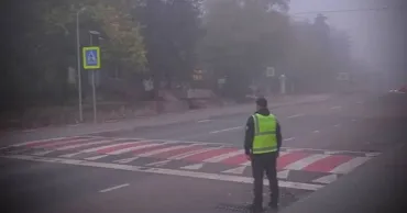 Ceață densă pe mai multe drumuri din țară. Poliția îndeamnă șoferii la prudență