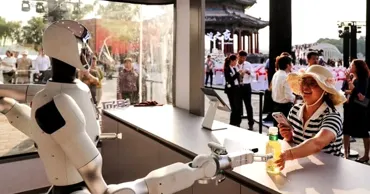 Un robot cu AI conduce și este singurul angajat al unui magazin nonstop