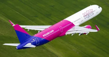 Wizz Air увольняет десятки сотрудников в Румынии: сокращают пилотов и бортпроводников