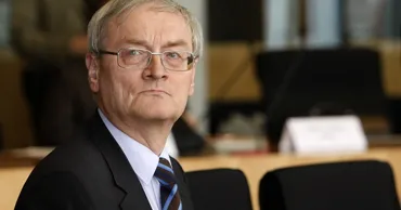 Presa: Fostul șef al serviciilor secrete germane a transmis informații confidențiale Azerbaidjanului