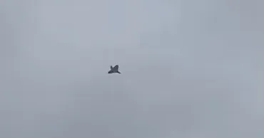 Появилось видео пролёта дрона над селом перед взрывом в Дондюшанском районе