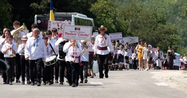 Portul popular și dansurile tradiționale, sărbătorite la Sângerei printr-un festival