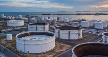 Angajații celui mai mare terminal petrolier din România au declanșat grevă