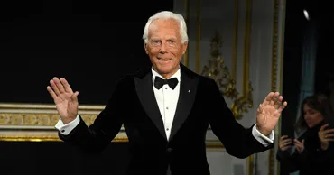 Un producător italian lucrează la un film biografic despre designerul Giorgio Armani