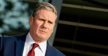 Premierul Marii Britanii nu mai consideră femeile transgender drept femei