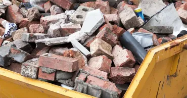 Deșeurile din construcții vor putea fi reciclate și reutilizate