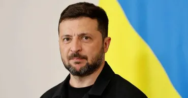 Зеленский: ВСУ поразили НПЗ в Перми на расстоянии более чем 1600 км от границы