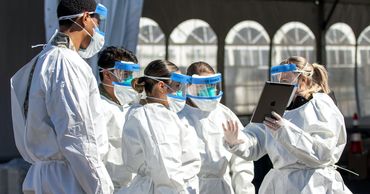 В США за сутки коронавирусом заразились более 71 тысячи человек.