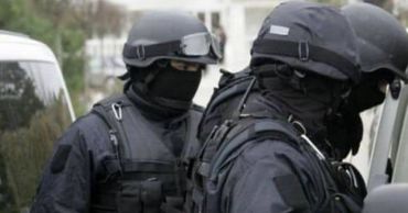 Прокуроры провели обыски в Нацинспекторате расследований. Фото: aif.md.