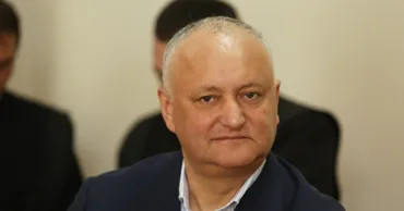 Додон просит КС признать неконституционной норму о судах над бывшими президентами