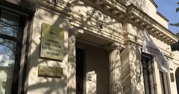 Licențele a 11 avocați, retrase de Comisia pentru etică și disciplină