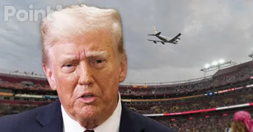 Самолет Трампа пролетел над стадионом в Мэриленде