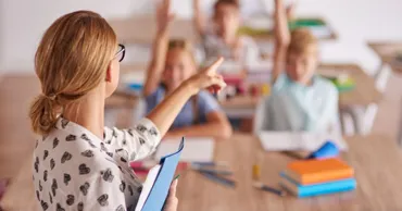 Reforma „Restart în educație”: Școlile o susțin, autoritățile locale o contestă