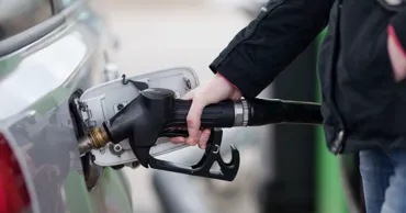 В Молдове стандартное топливо за неделю подешевело примерно на 75 банов за литр