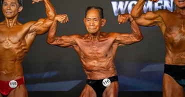 Бодибилдер из Японии в 90 лет выступил на чемпионате мира в Испании