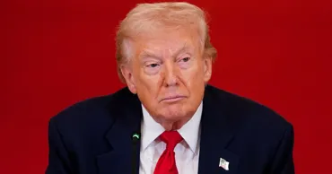Трамп пригрозил Ирану «в 100 раз более жестким ответом» в случае атаки