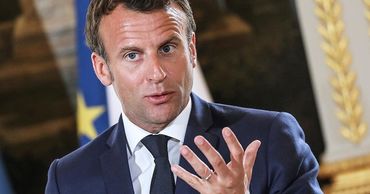 Макрон пообещал Бейруту помощь, но призвал к реформам. Фото: sport-express.ru.