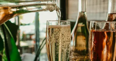 13 august, Ziua Prosecco: Istoria vinului spumant care a cucerit lumea