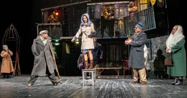 Spectacolul „Grădina de sticlă”, jucat de actorii TNME în Grecia