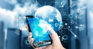 Telefonia fixă pierde teren, iar internetul aduce venituri mai mari