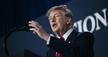 Трамп выступил против замедления развития ИИ