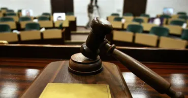 Суд в Молдове будет объявлять в розыск осуждённых сразу после оглашения приговора