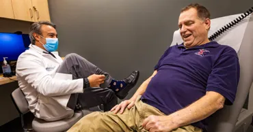 Un american trăiește de mai bine de șase luni după transplantul unui rinichi de porc