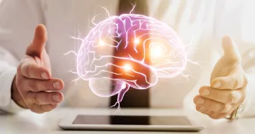 Biolog: Viața în orașe cu mediu poluat accelerează îmbătrânirea creierului