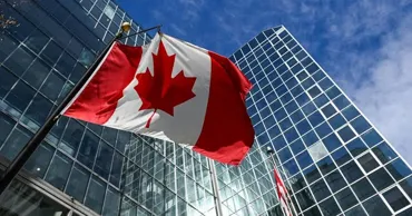 Canada va propune o inițiativă privind crearea unei bănci globale pentru apărare