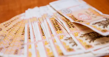Salarii de la 10.800 la 41.000 de lei. Cine câștigă cel mai bine în R. Moldova