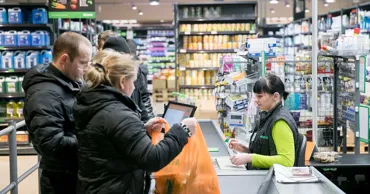 НБС: В торговле Молдовы ожидаются сокращения персонала