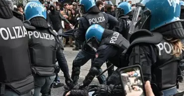 Итальянская полиция задержала более 370 протестующих на субботних акциях