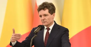 Президент Румынии приглашает лидеров правящей коалиции к консультациям