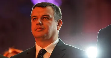 На пост премьера Румынии выдвинули евродепутата Евгения Томака